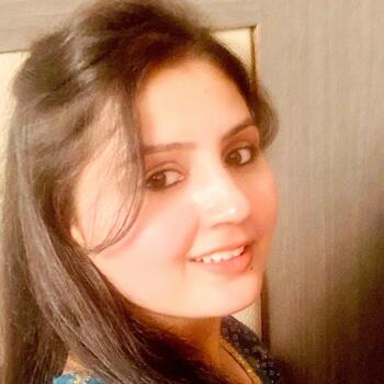 Babysitter in Oshawa: Priyanka
