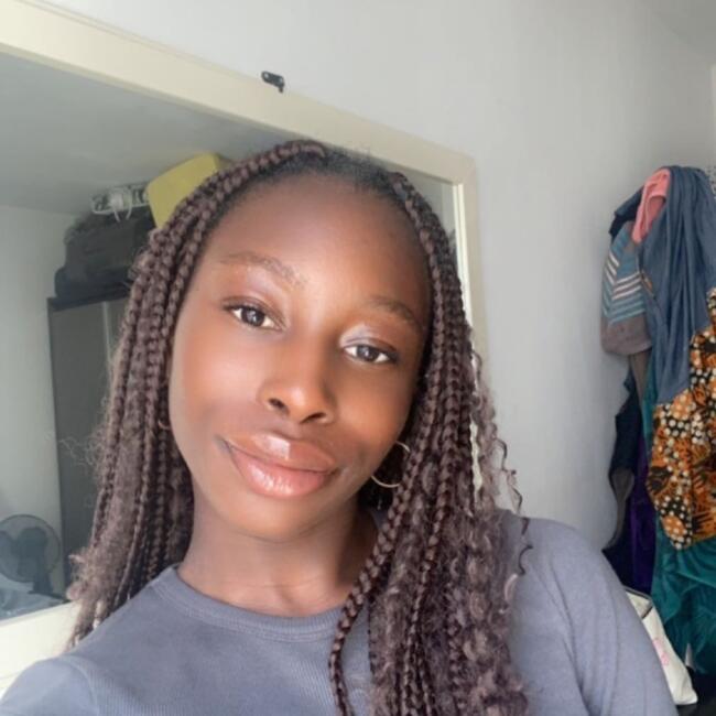 Babysitter in Paris: Sarah