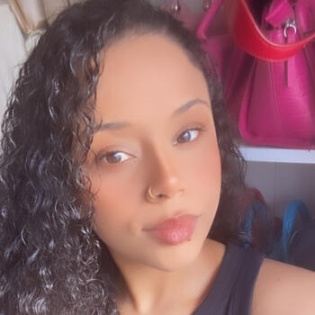 Babysitter Seixal: Mizy