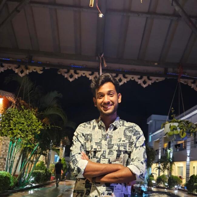 Babysitter in Kolkata: Roumyajit