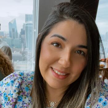 Babysitter in Guildford: Mayara
