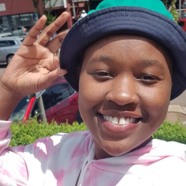 Babysitter in Krakow: TINOTENDA