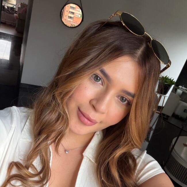 Trabajo para niñera en Medellín: Paola