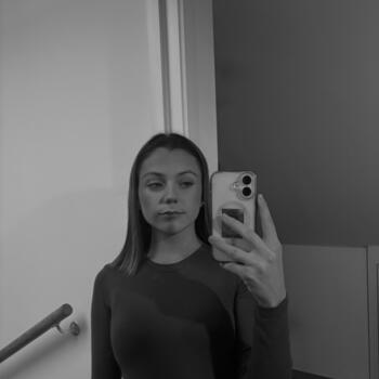 Babysitter Hannut: Talya