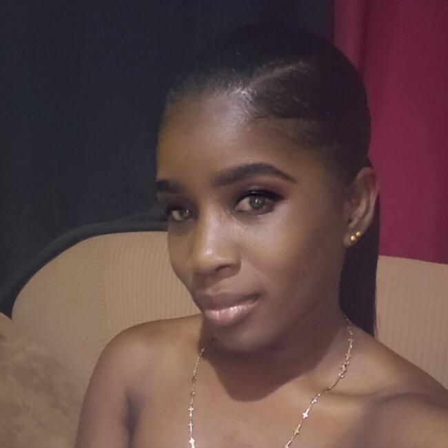 Babysitter in Kingston: Sasha Gay