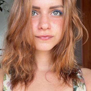Barnvakt i Paris: Julia