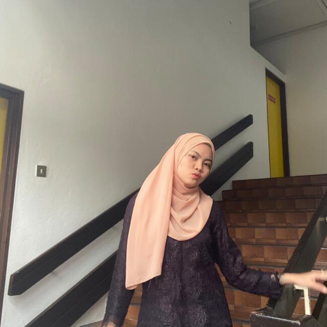 Babysitter in Petaling Jaya: AREENA