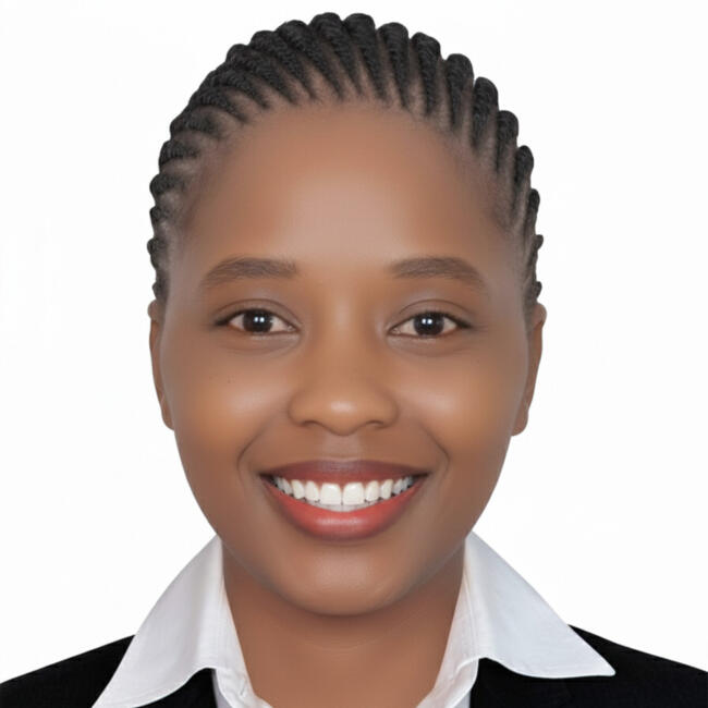 Nanny in Dubai: Beth