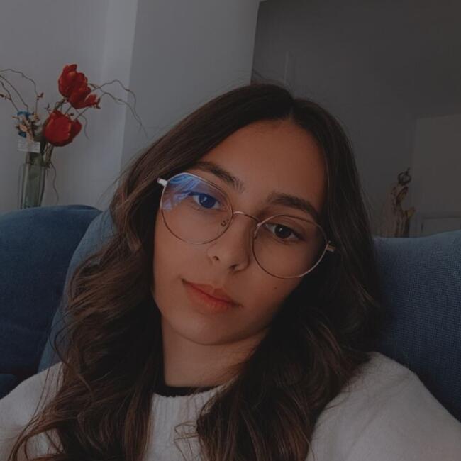 Babysitter in Loulé: Lara