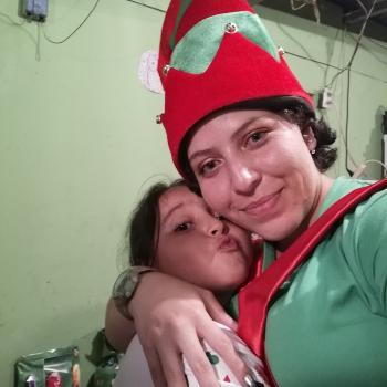 Babysitter in Atenas: Mónica