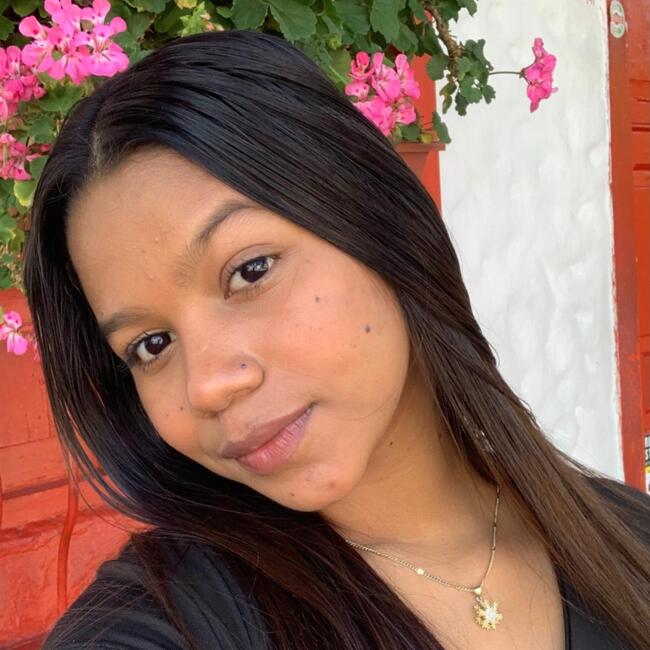 Babysitter in Medellín: Valerie