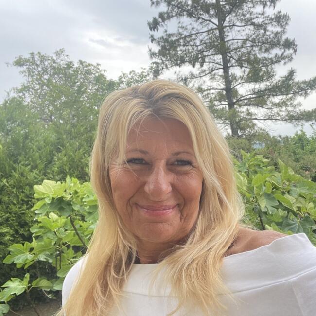 Bébiszitter Szentendre területén: Judit