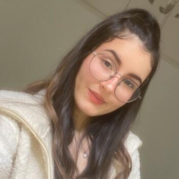 Baby-sitter in Barcelone: Luanyelle