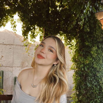 Babysitter Pocitos: Yarer Denyse Ruiz Thomé