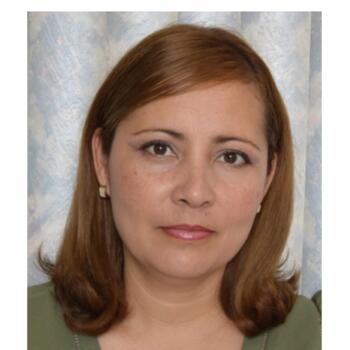 Trabajo de niñera en Guadalajara: trabajo de niñera Lorena