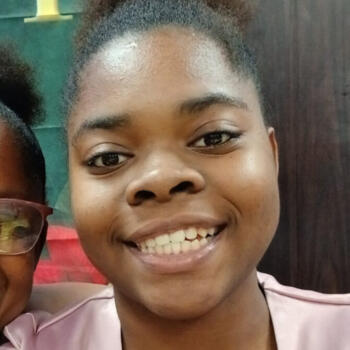 Babysitter in San Juan: Tayah