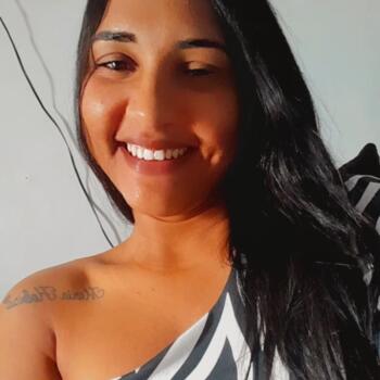 Babá em Santa Rita: Claudiene
