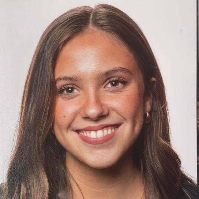 Babysitter in Pamplona: Belen