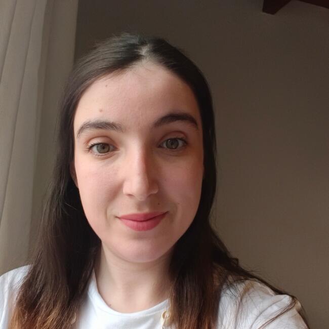 Babysitter in Boulogne-sur-Mer: Imene