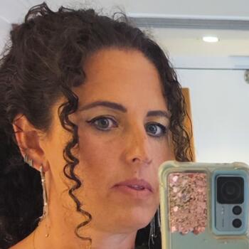 Trabajo de canguro en Gata de Gorgos: trabajo de canguro Naomi