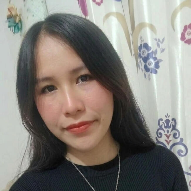 Niñera en Ninguno: Alo