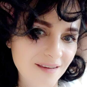 Chůva v Plzeň: Olena