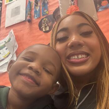 Babysitter Reston: Hazel