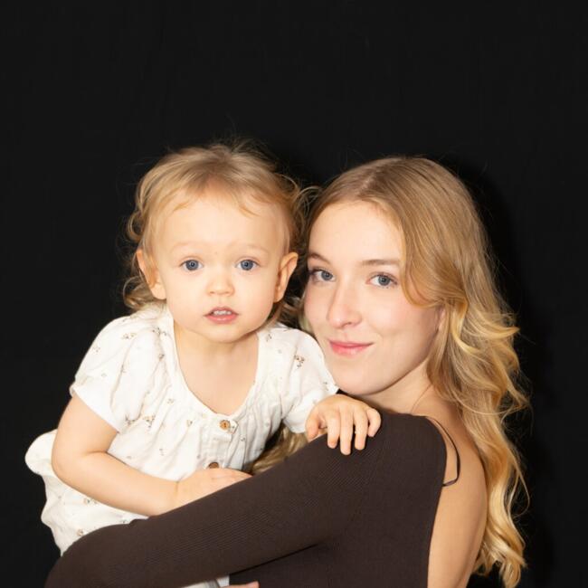 Babysitter in Macheren: Jade