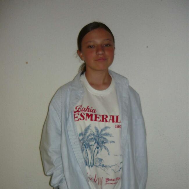 Babysitter in Puiseux-en-France: Elise