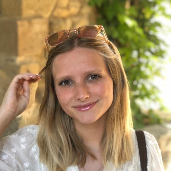 Babysitter in Guadalajara: Lola