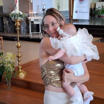 Babysitter in Seraing: Christine