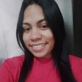 Babá em Goiânia: Emily Camile