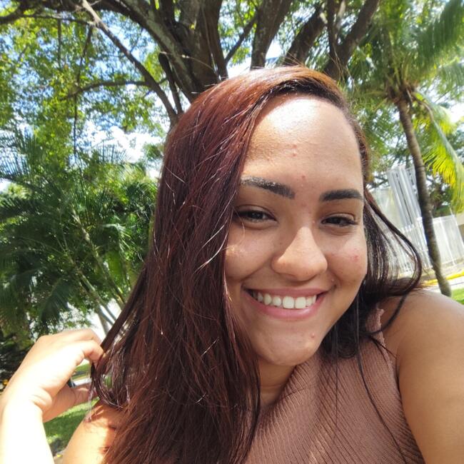 Babysitter in Recife: Dayanna