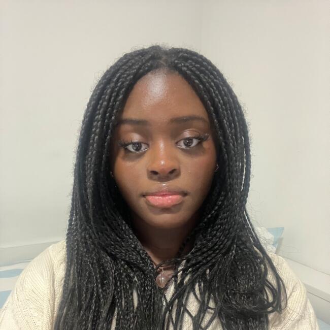 Babysitter in Manchester: Kristel