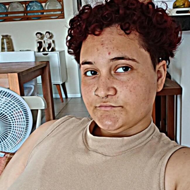 Babysitter in Niterói: Ana Beatriz