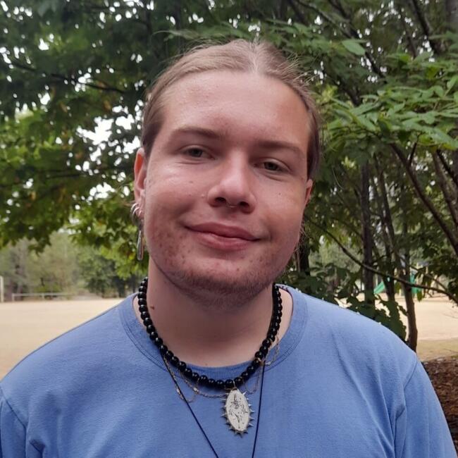 Babysitter in Angers: Eden