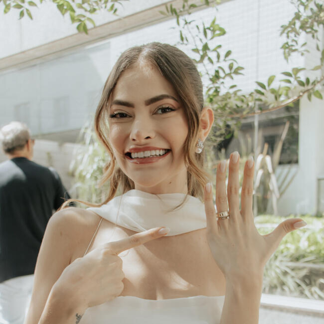 Babysitter in Huntington: Ayla