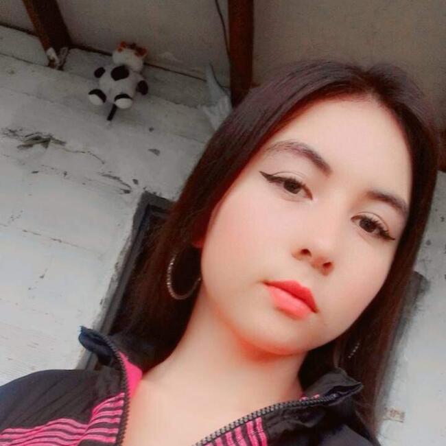 Babysitter in Armenia: Xiomara