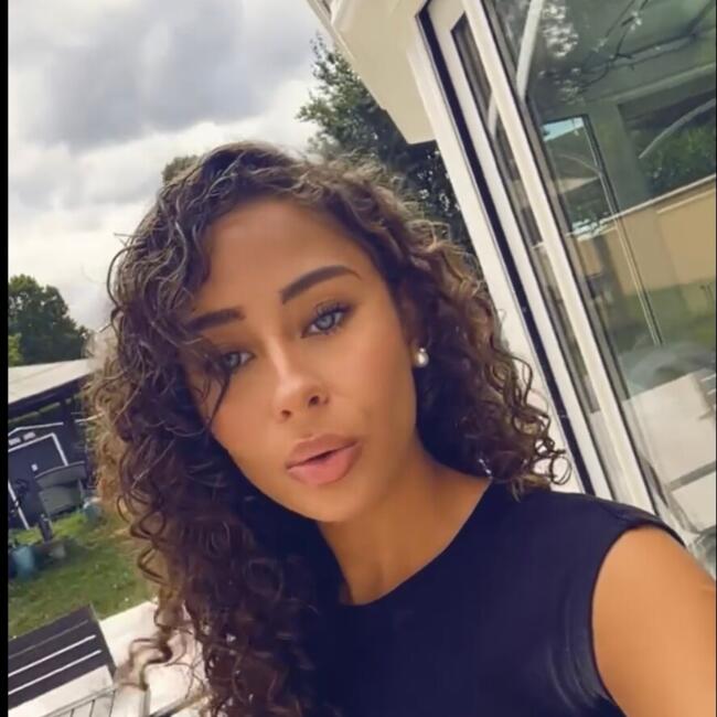 Babysitter in Ballancourt-sur-Essonne: Emma