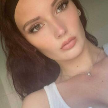 Nanny in Château-Thierry: Marine