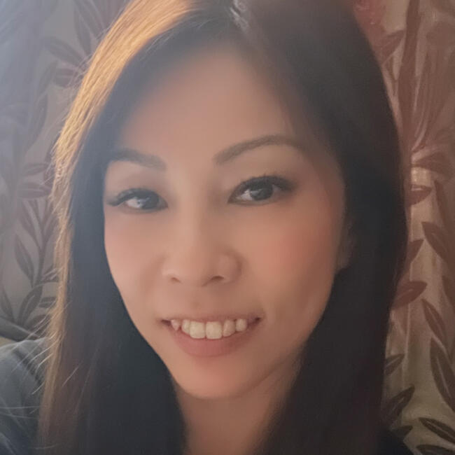 新加坡的临时保姆工作: Christine