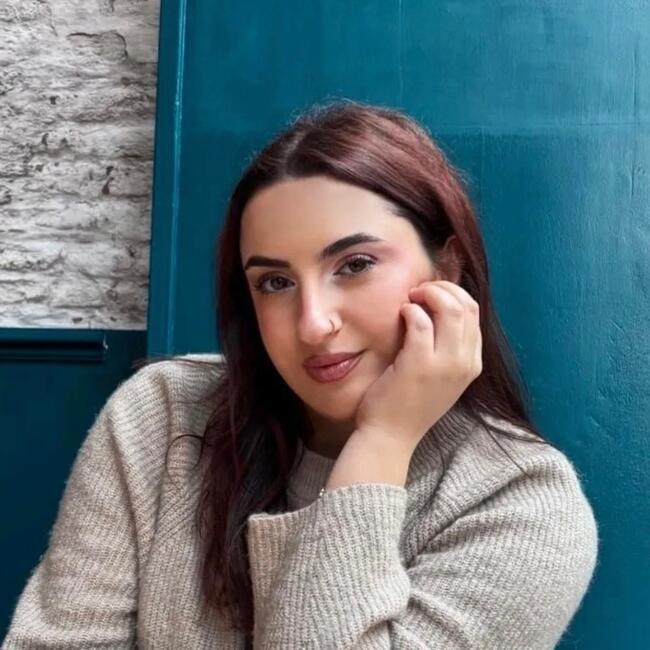 Babysitter στην περιοχή Γλυφάδα: Θέκλα