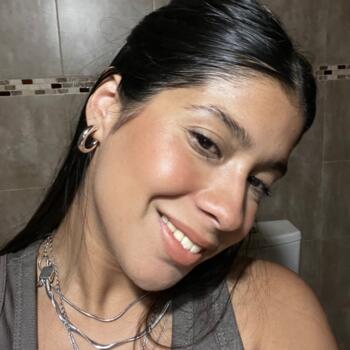 Niñera en La Plata: Naiara