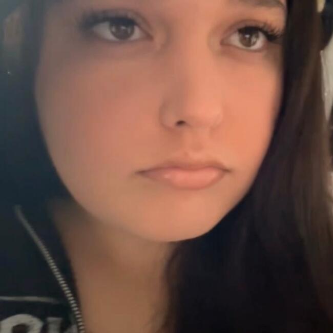 Babysitter in Purfleet-on-Thames: Lucy