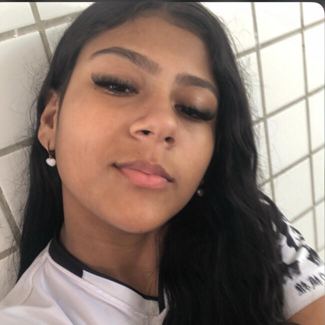 Babá em Maracanaú: Lays lima