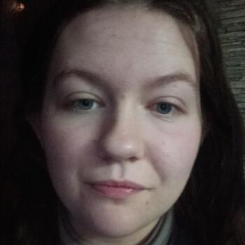 Babysitter in Haut: Lucie