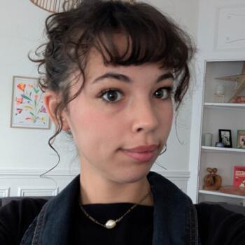 Babysitter in Rouen: Abigail