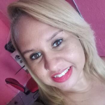 Babá em Recife: Lourdiane