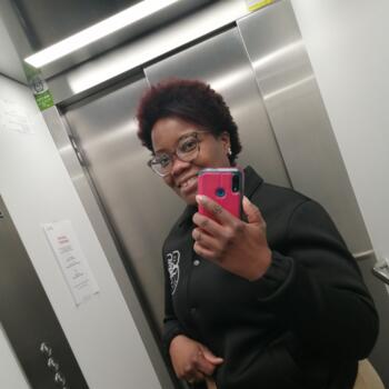 Babysitter in Sant Adrià de Besòs: Angélica