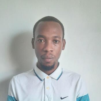 Babysitting job in Waterlooville: babysitting job Edmond